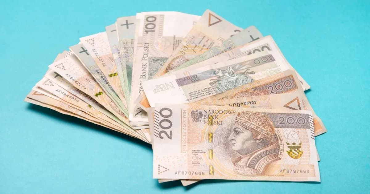 Komu przysługuje trzynastka w oświacie? Sprawdź, kto ją dostanie Komu przysługuje trzynastka w oświacie? Sprawdź, kto ją dostanie