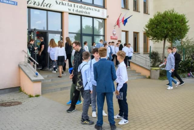 Kiedy jest druga rekrutacja do liceum? Sprawdź ważne terminy i miejsca Kiedy jest druga rekrutacja do liceum? Sprawdź ważne terminy i miejsca
