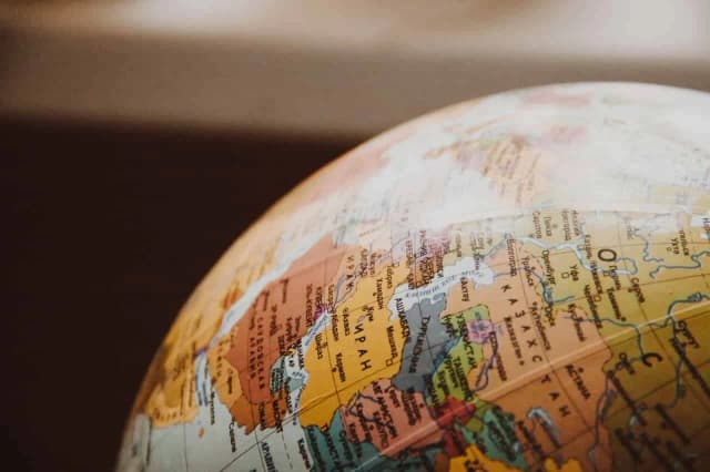Jak ozdobić zeszyt do geografii, aby był wyjątkowy i inspirujący Jak ozdobić zeszyt do geografii, aby był wyjątkowy i inspirujący