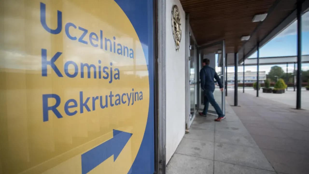 Kiedy jest druga tura rekrutacji na studia? Sprawdź terminy i szczegóły Kiedy jest druga tura rekrutacji na studia? Sprawdź terminy i szczegóły